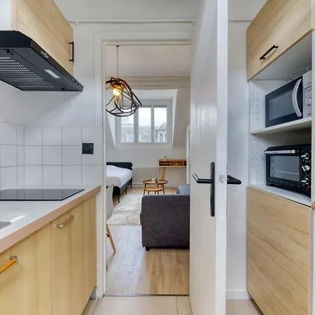 Mia Cosy Proche Place Du Vieux Marche Apartment *